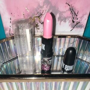 MAC Glamour of Punk Glaze Lipstick